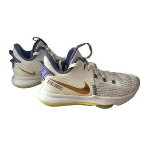 Nike LeBron Witness 5 Summit White Metallic‎ Bronze Men’s Size 11